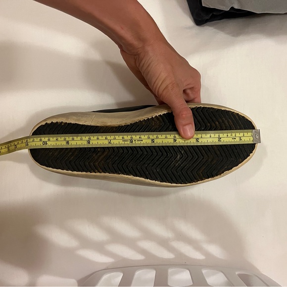 Golden Goose Superstar shoes size 41 - Picture 7 of 8